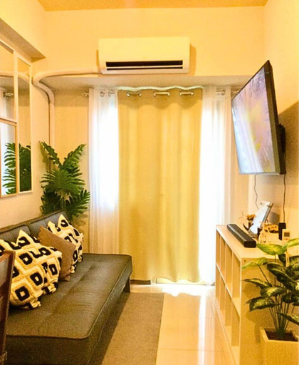 Living area 3, Rent Xpress Online US Embassy, Pasay City