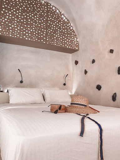 Bedroom 2, Andronikos Canaves, South Aegean