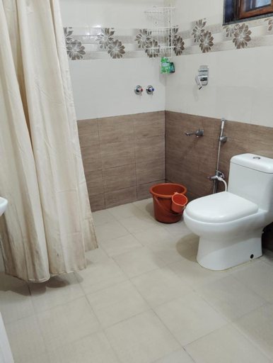 Bathroom 3, Out Of Town Coorg, Kodagu