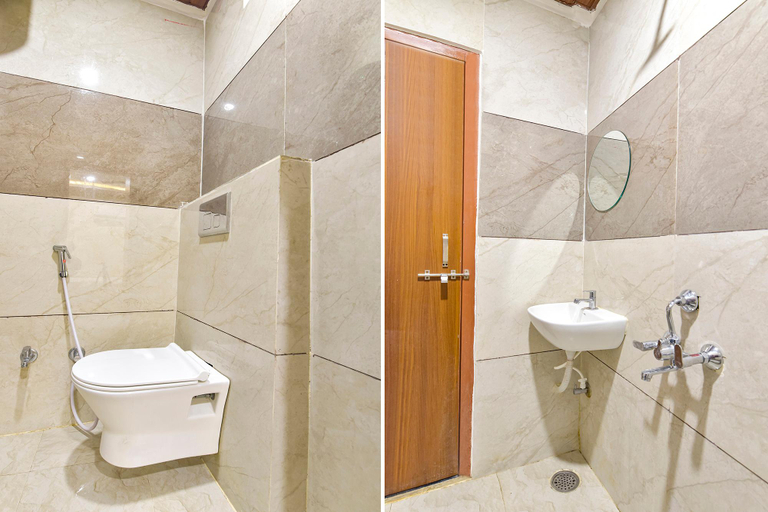 Bathroom 5, FabHotel Bhavna Palace, Indore