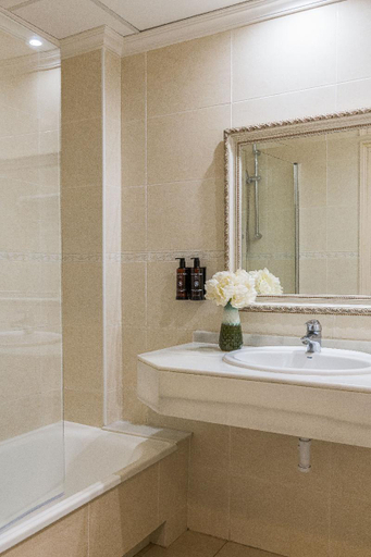 Bathroom, Hotel Rosamar, Girona