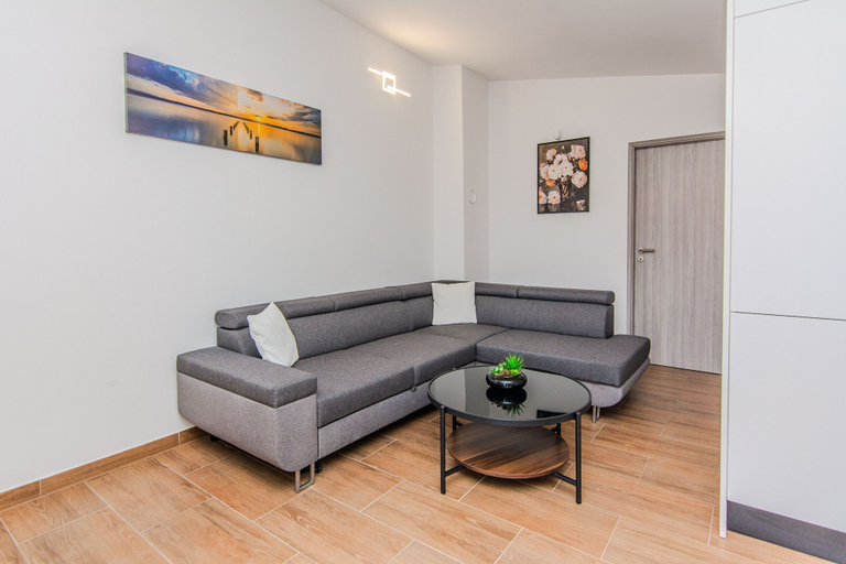 Living area 2, Apartments Mucaj, Vir