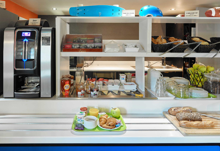 Food & Drinks 5, B&B HOTEL Cergy Pierrelaye, Val-d'Oise
