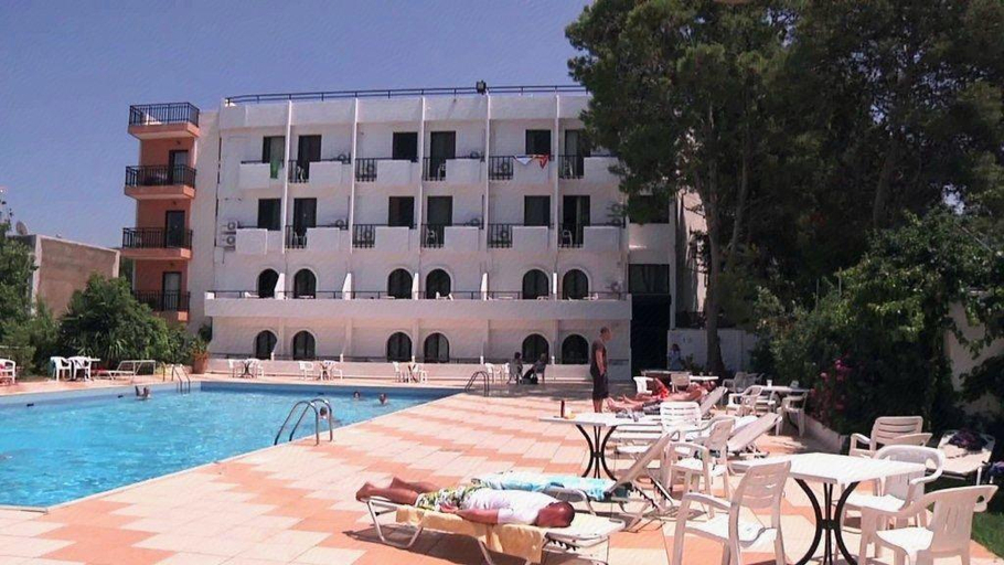 Exterior & Views 1, Heronissos Hotel, Crete
