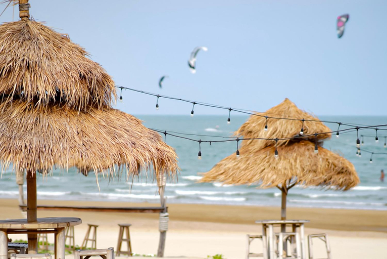 3, Demi Beach Concept Pranburi, K. Sam Roi Yot