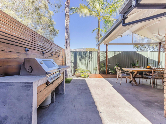 Terrace/patio 5, Kirra Shores Coastal Hideaway