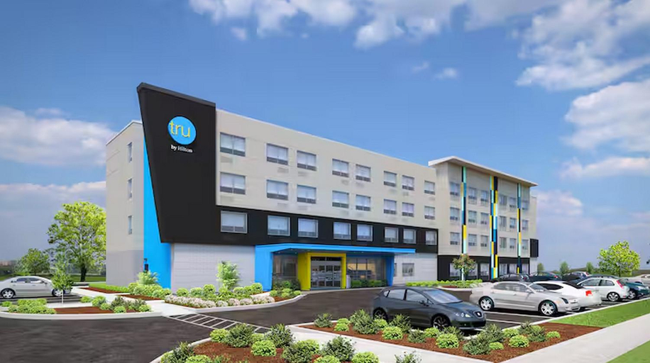 Exterior view 3, Tru By Hilton Oshawa, Durham