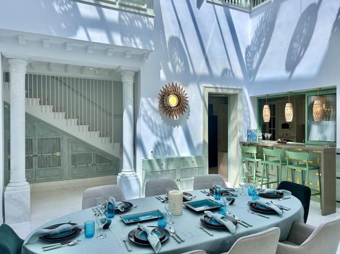 Food & Drinks, La villa bleu au coeur de sidi bou said, Carthage