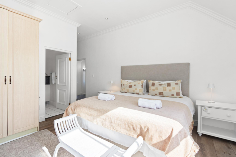 Bedroom 3, Winelands Golf Lodges 28 at De Zalze, Cape Winelands