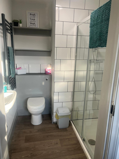 Bathroom 3, Highermead House, Cornwall