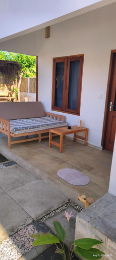 2, Akarair, Lombok