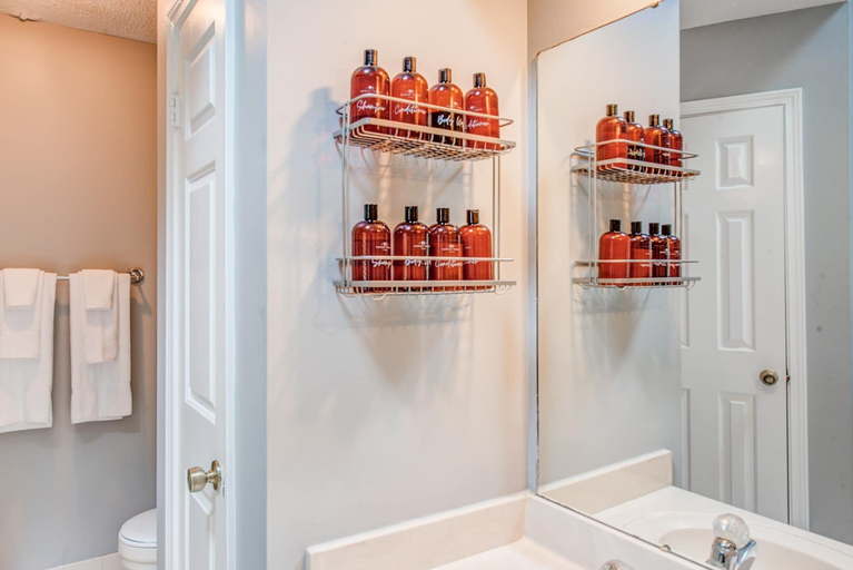 Bathroom 3, Timber Creek Hideaway, Shelby