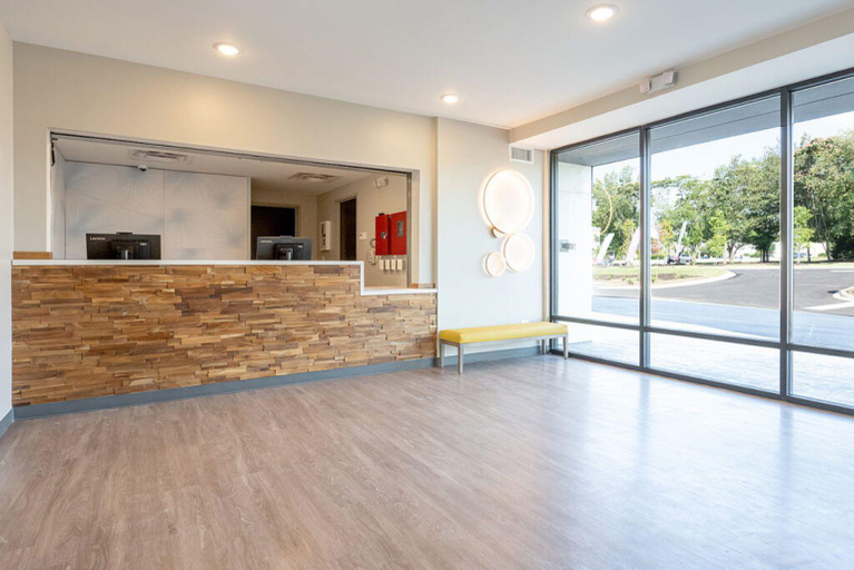 Lobby 2, Echo Suites Extended Stay By Wyndham Naples, Collier