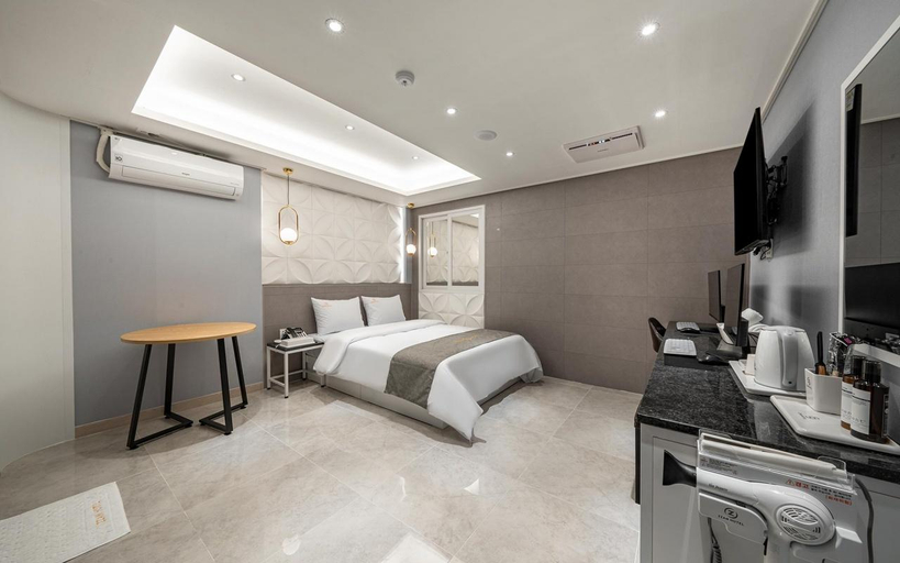 Bedroom 3, Pyeongchon ZZAM, Anyang