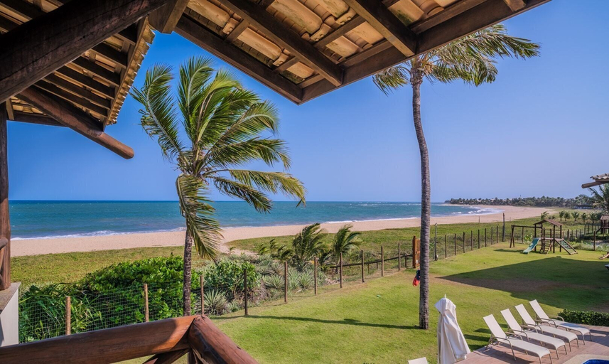 Property grounds 5, Apt. in a Seaside Condominium Itacimirim-ba Iab109, Camaçari
