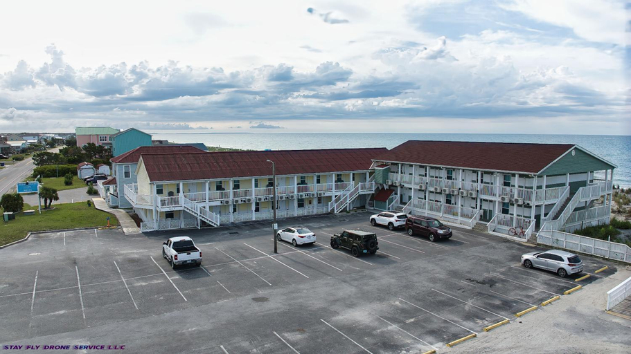 Exterior & Views 2, Ocean Crest Motel, Brunswick