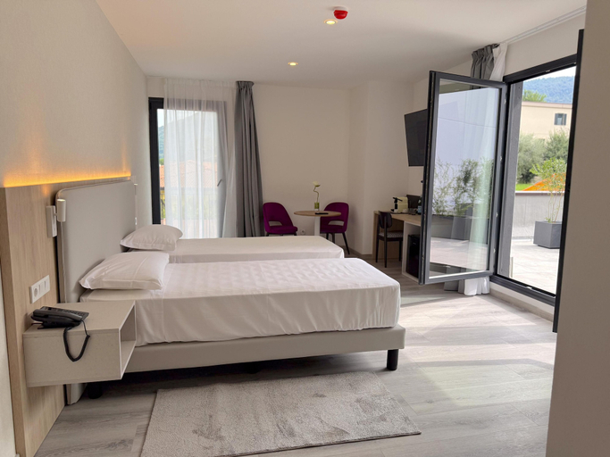 Room 4, Lake and More Suite Hotel, Brescia