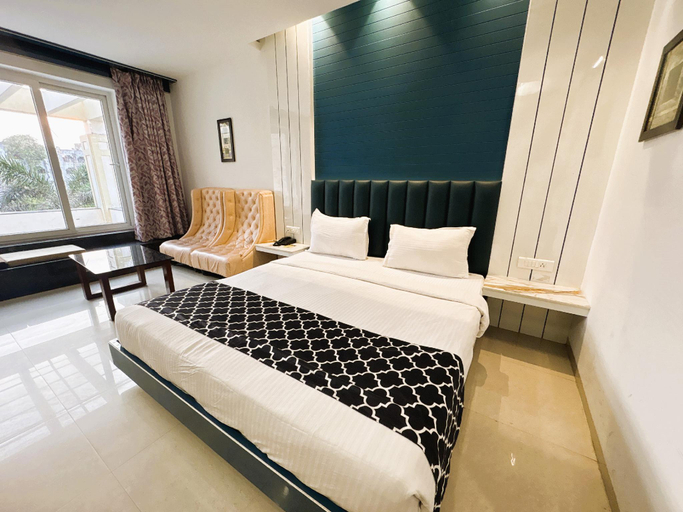 Bedroom 3, Hotel Golden Palace Puri, Puri