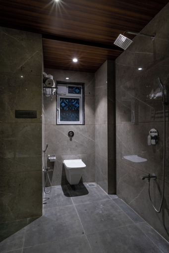 Bathroom 4, Hotel Aura Inn, Thane