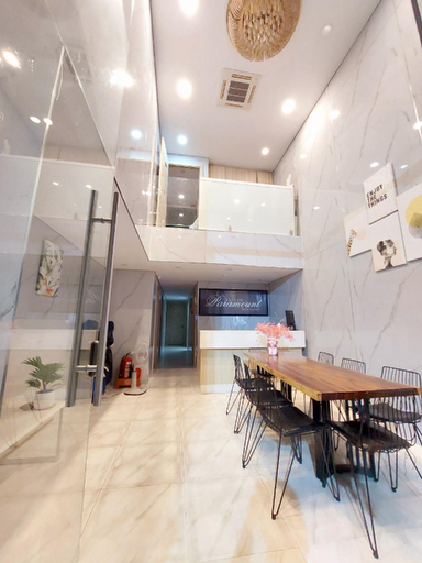 Food & Drinks 4, Cubicity Hidden House, District 1