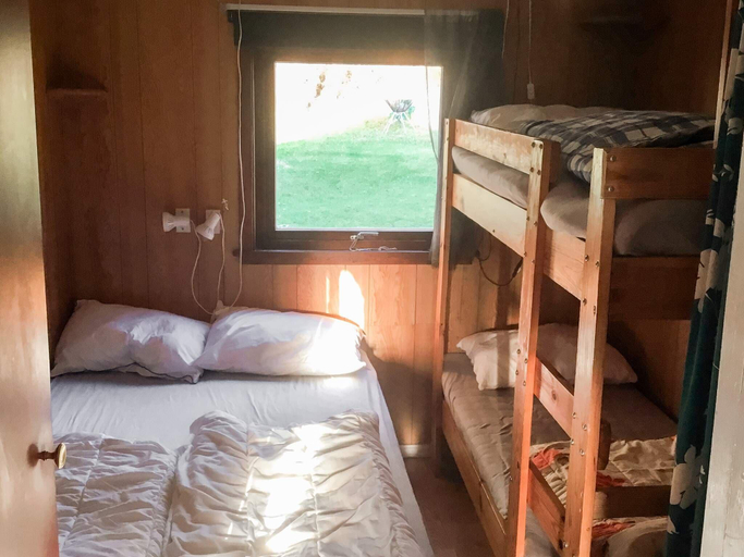 Bedroom 2, person holiday home in averoy-By Traum, Averøy