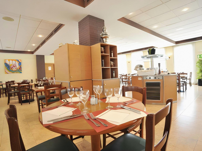 Food & Drinks 4, Hotel Travelodge Barcelona del Valles , Barcelona
