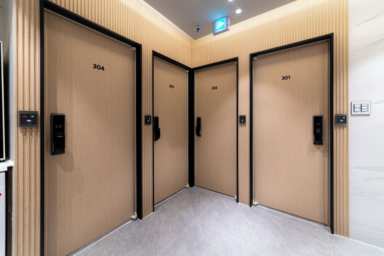 Hallway 3, The Central Hongdae, Mapo