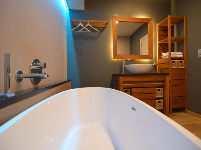 Bathroom, Malmedy Hillside Spa Retreat, Liège