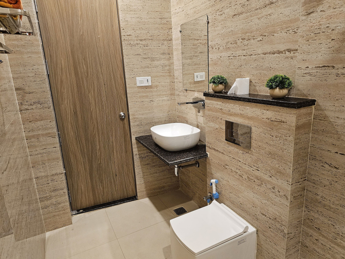 Bathroom 3, Hotel Siyaram, Faizabad