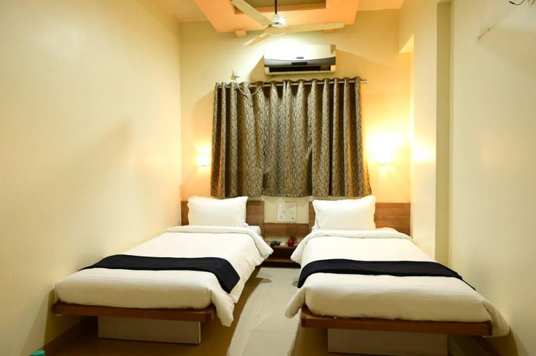 Bedroom 2, Matrix Inn Association With We Hotels, Pune