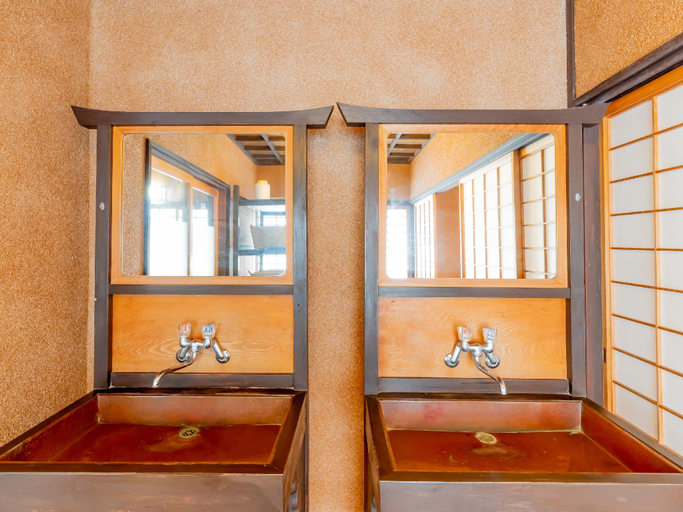 Bathroom 3, Ryokan Isobe, Nantan