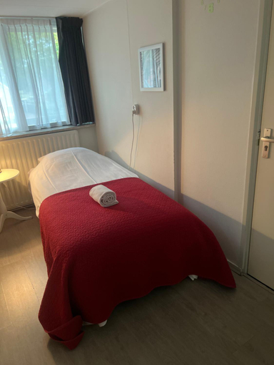 Bedroom 2, Hotel Eetcafé D´ Oldeheerd, Hardenberg