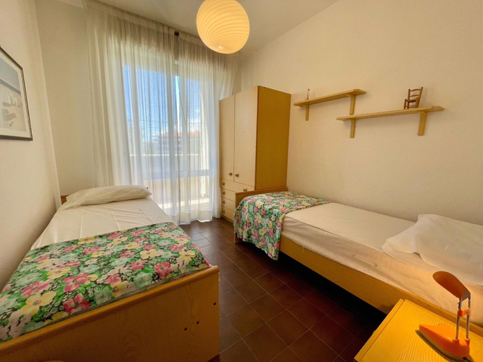 Bedroom 2, Apartment In Excellent Location For 6 People, Venezia