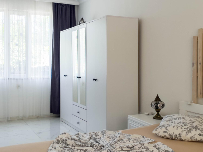 Bedroom 2, Erendiz Garden Hotel, Kemer