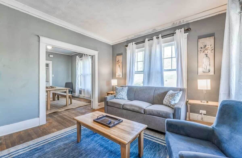 Primary image, Rozelle Roost Both Units, Shelby