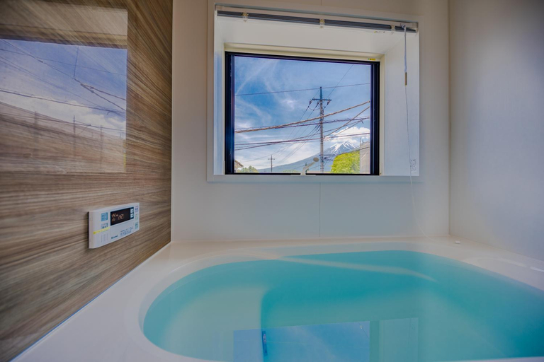 Bathroom 3, villa hanasaku, Fujikawaguchiko