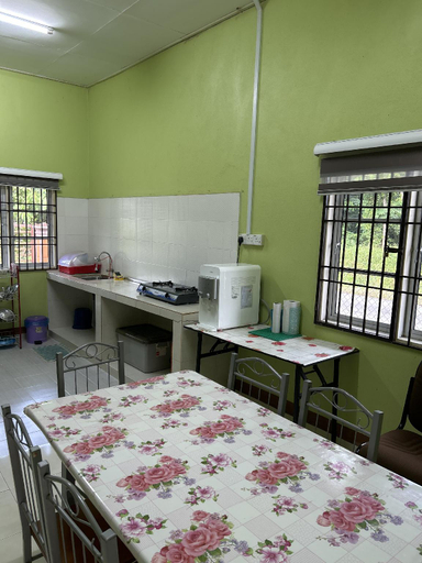 Others 4, Homestay Adilah B, Pasir Putih