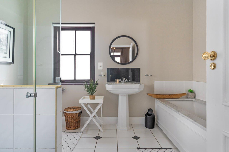 Bathroom 4, Winelands Golf Lodges 38 at De Zalze, Cape Winelands