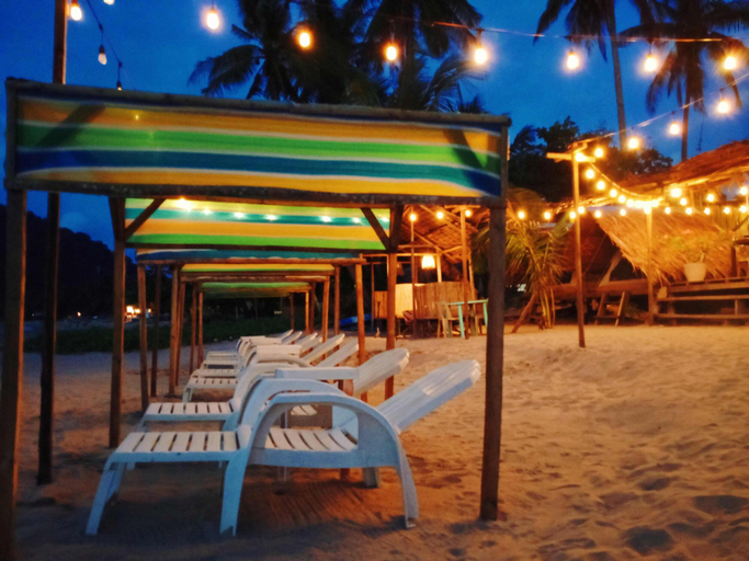 Food & Drinks 5, Amwani Beach Camp, El Nido