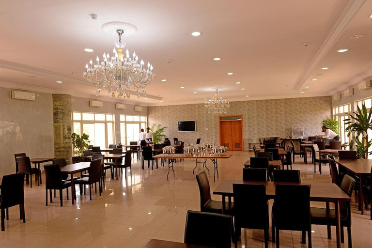 Food & Drinks 4, Statement Hotel, AbujaMun
