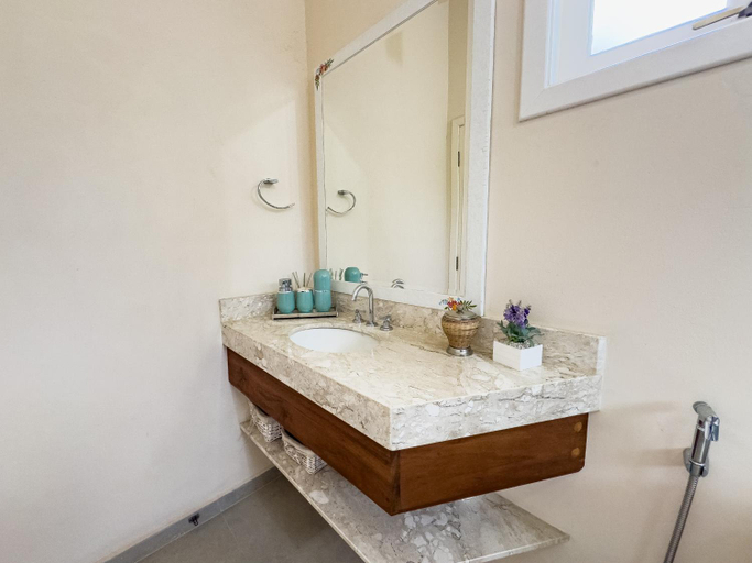 Bathroom 5, La Salamandre Paraty, Parati