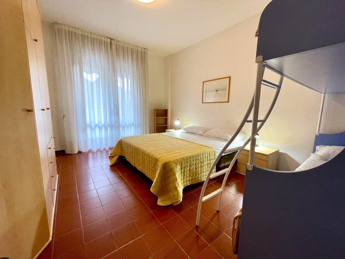 Bedroom 2, Beautiful Apartment For 6 People-pool-terra, Venezia