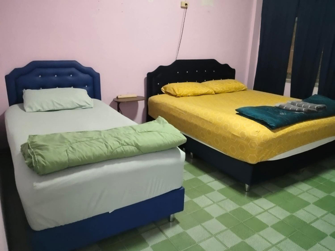 Bedroom 2, Banphe Hostel, Muang Rayong