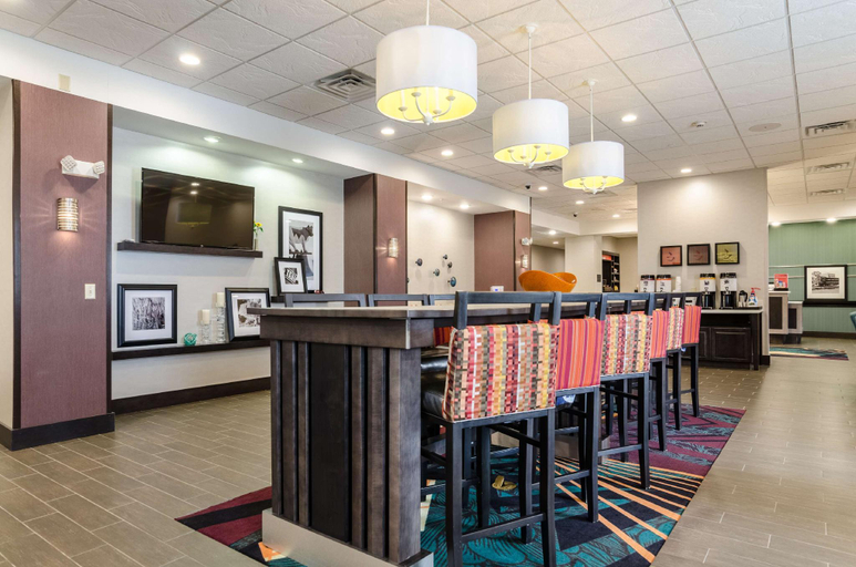 Food & Drinks 5, Quality Inn - Pratt, Pratt