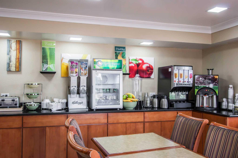 Food & Drinks 5, Capital O Kings Inn, Shelby