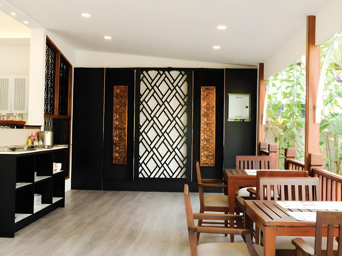 Food & Drinks, The Boone Resort, San Kamphaeng