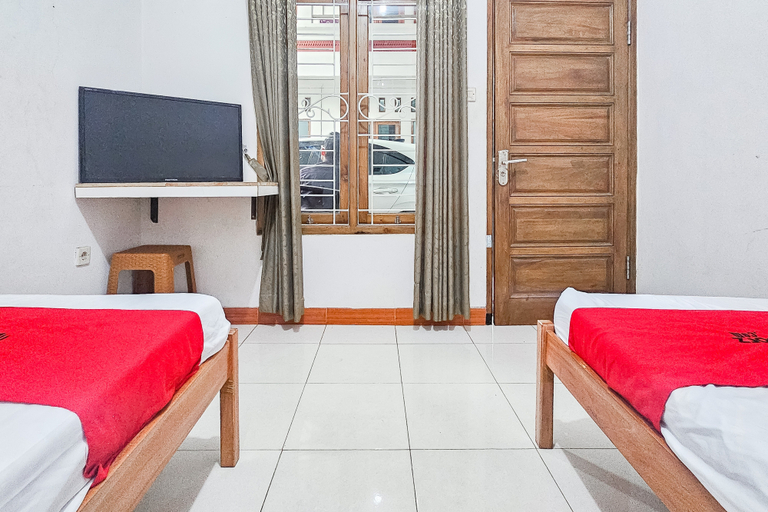 Bedroom 3, RedDoorz Syariah near Citimall Sukabumi, Sukabumi