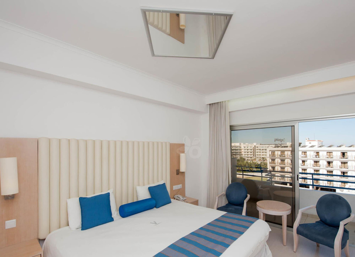 Bedroom 3, Vrissiana Beach Hotel