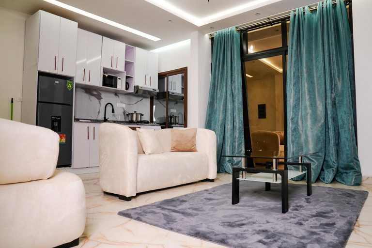2, Borelie Guest House, Wouri