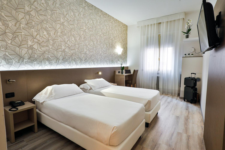 Bedroom 3, Hotel Molino Rosso, Bologna